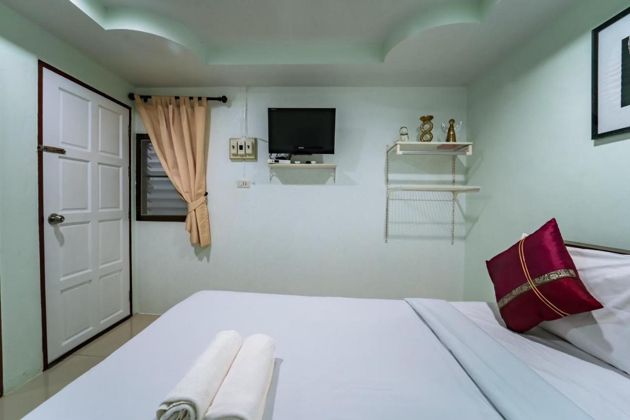 Oyo 75377 Check In House Hotel Ban Tha Kup Exterior photo